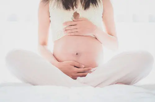 Saltea ortopedică anatomică și hipoalergenică recomandată în perioada sarcinii
